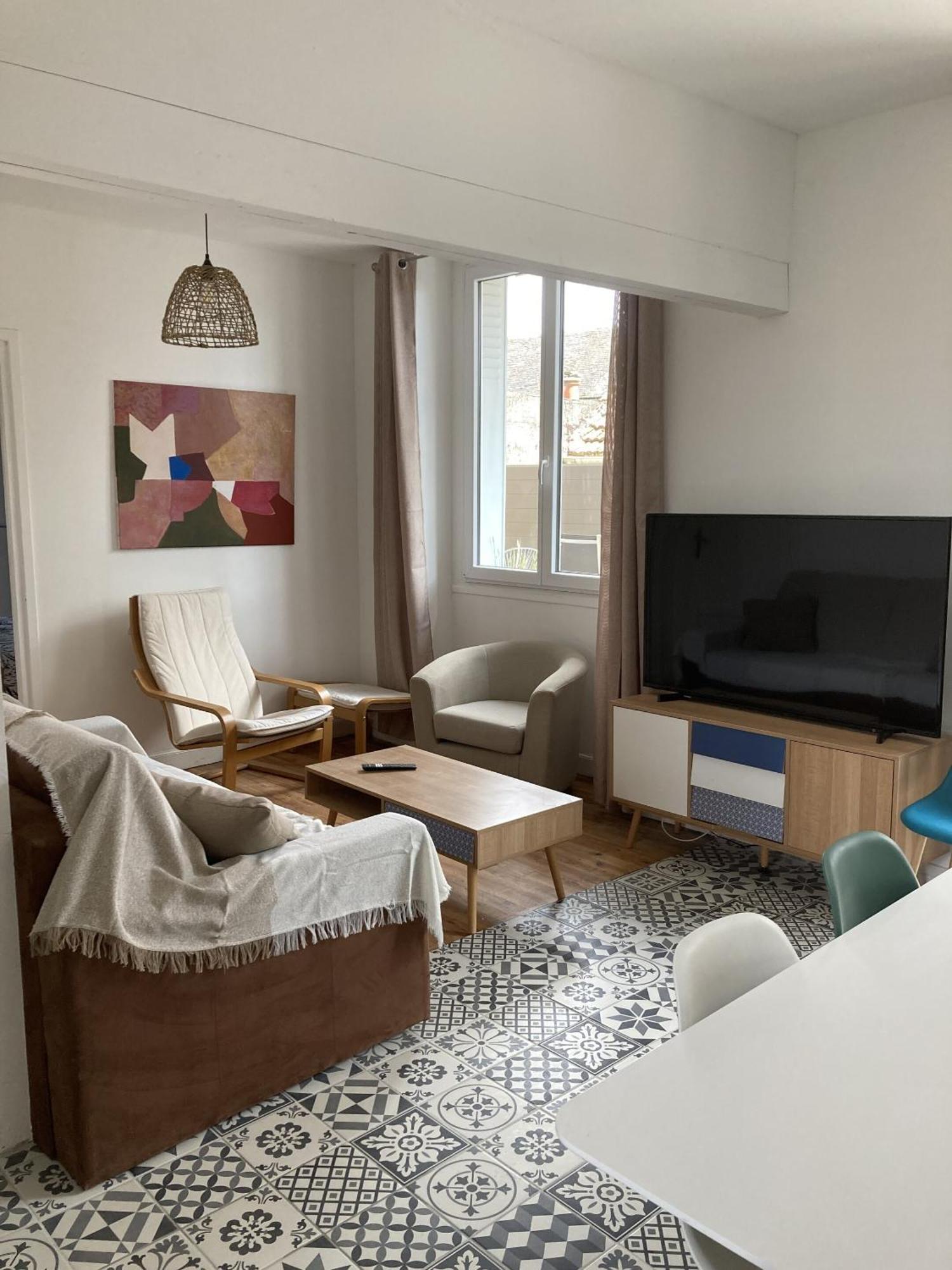 Location Appartement Des Pyrenees Borderes-sur-l'Echez Zimmer foto